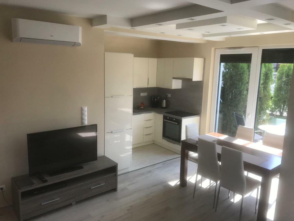 Apartament Azur Apartman Balatonfüred Zewnętrze zdjęcie